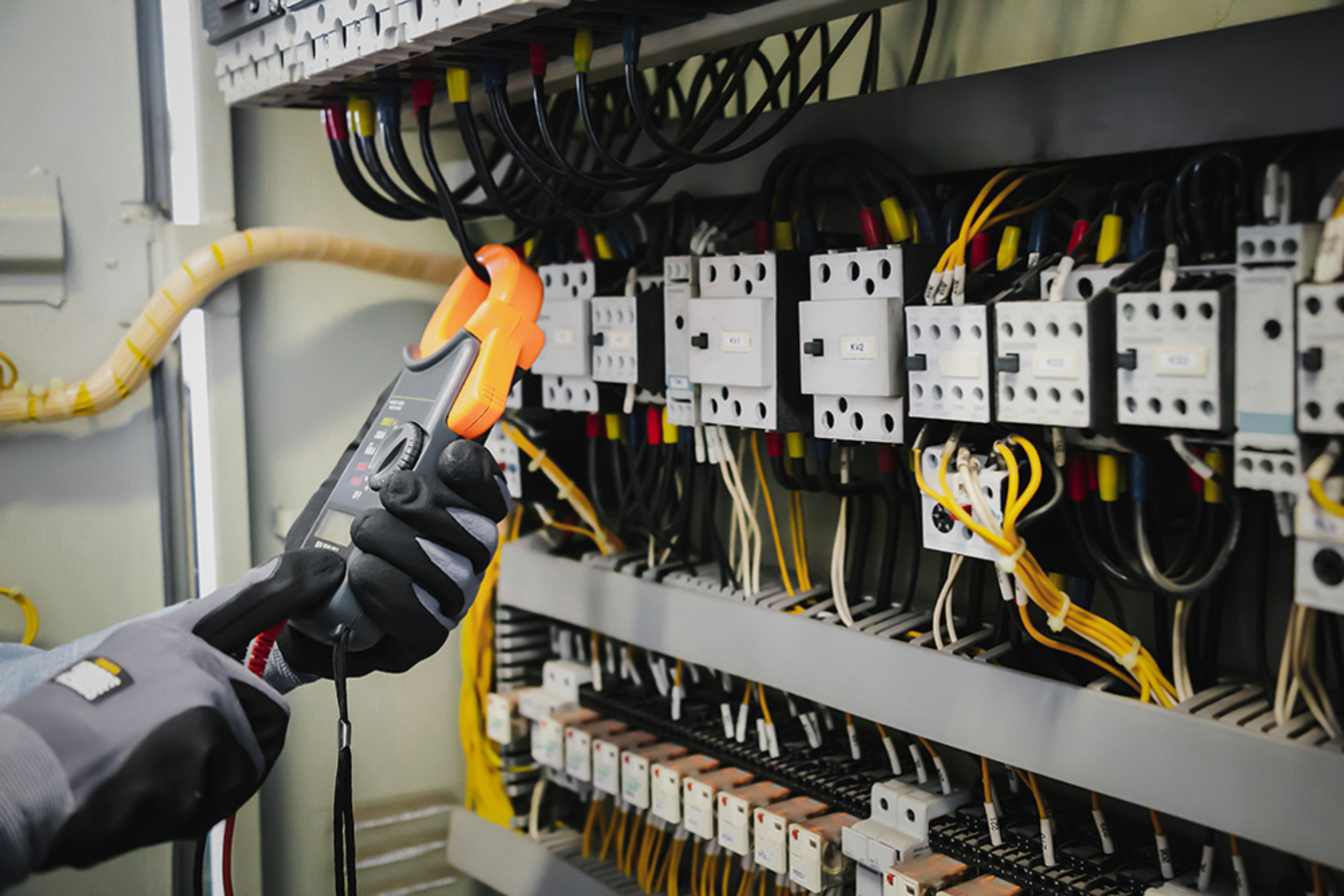 DGUV Vorschrift 3-Check bei Asalvo Elektrotechnik in Hamburg