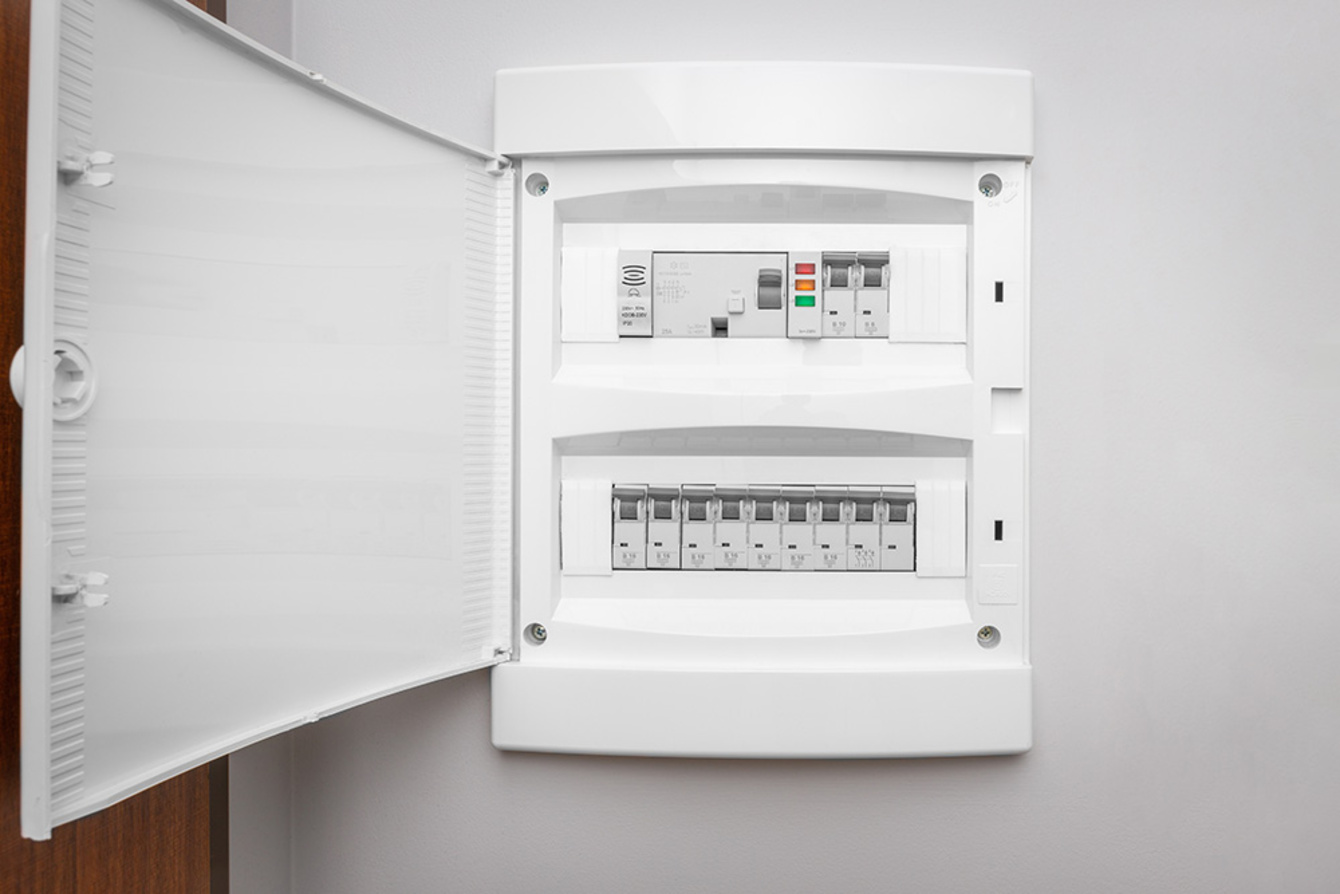 Über­spannungs­schutz bei Asalvo Elektrotechnik in Hamburg